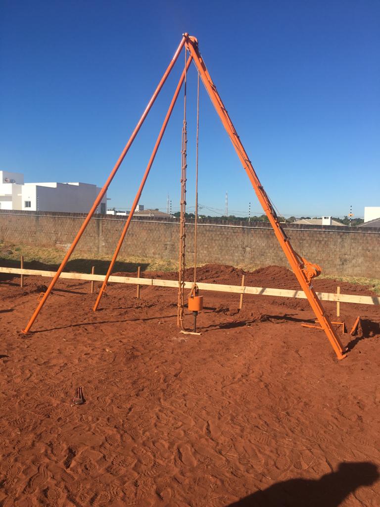 Sondagem de Solo (SPT)