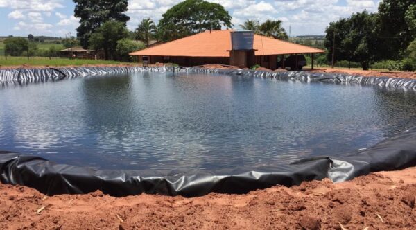 Tanque de Piscicultura 01